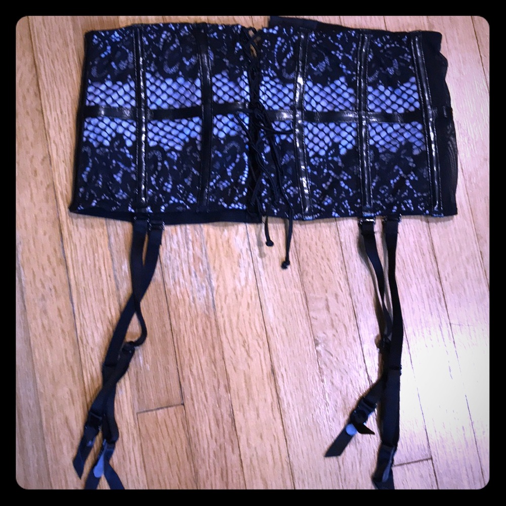 VS Size S Corset Garter Belt